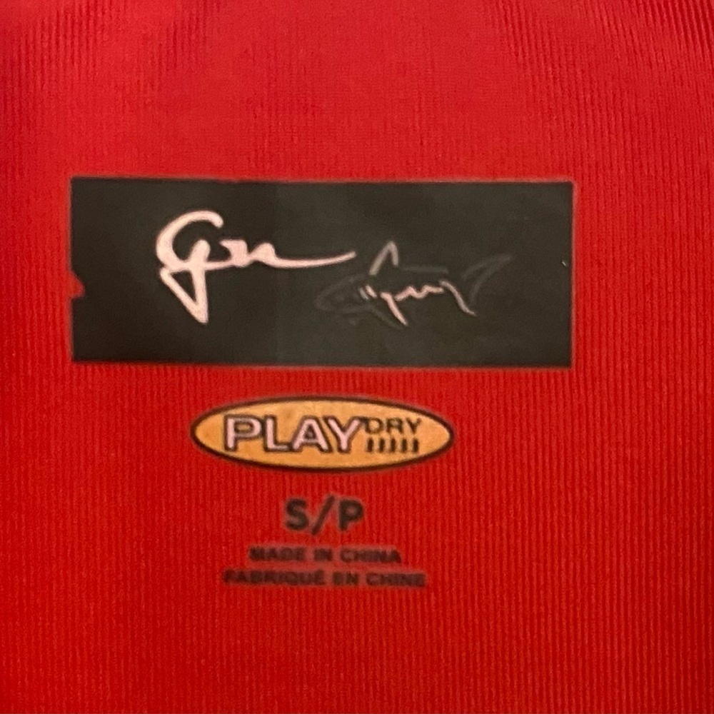 Greg Norman Long Sleeve 1/4 Zip Size S/P Pinkish Red Gray Accents Thumb Holes - Picture 2 of 8